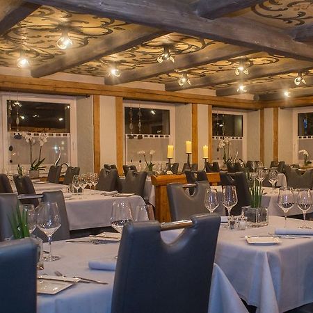 Hotel Badhof Altstatten Bagian luar foto