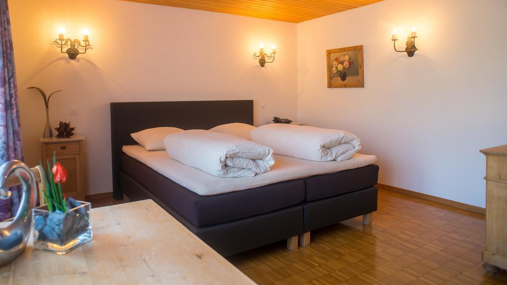 Hotel Badhof Altstatten Ruang foto